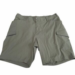 Lululemon Men's Cargo Shorts | Green | Size 38